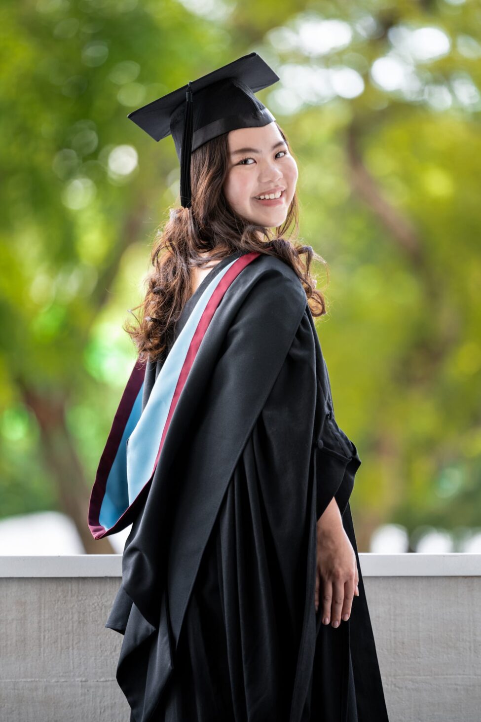 Graduation Photography in Natural Light | White Room Studio