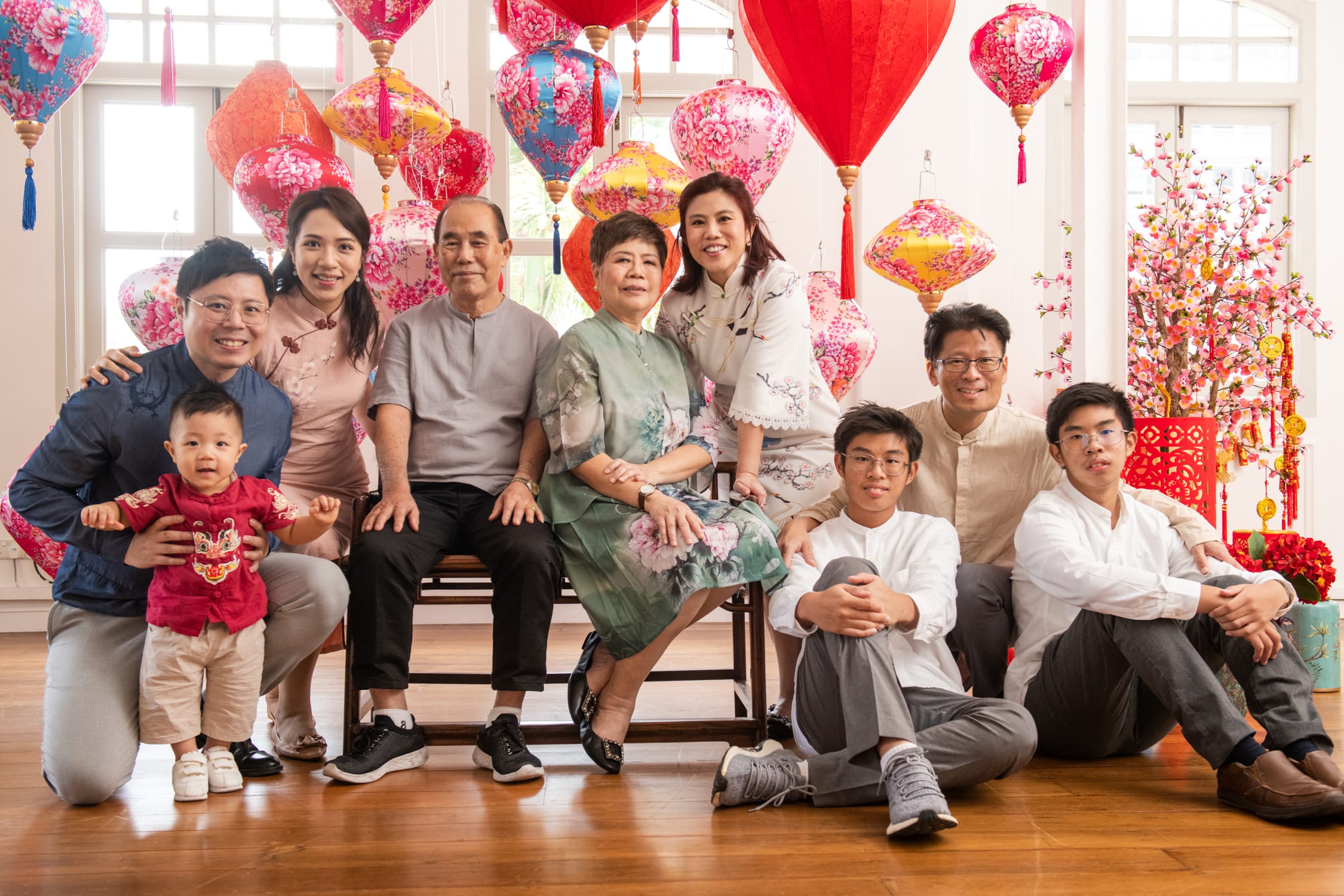 Professional Family & Multi Generation Photoshoot in Photography Studio, Singapore