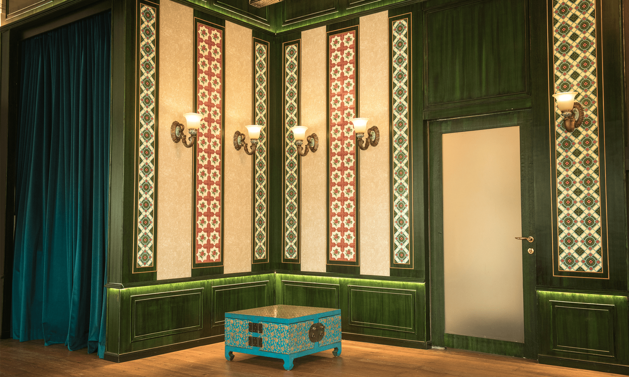 white-room-studio-natural-light-photography-studio-peranakan-shophouse Peranakan shophouse photo studio in Singapore