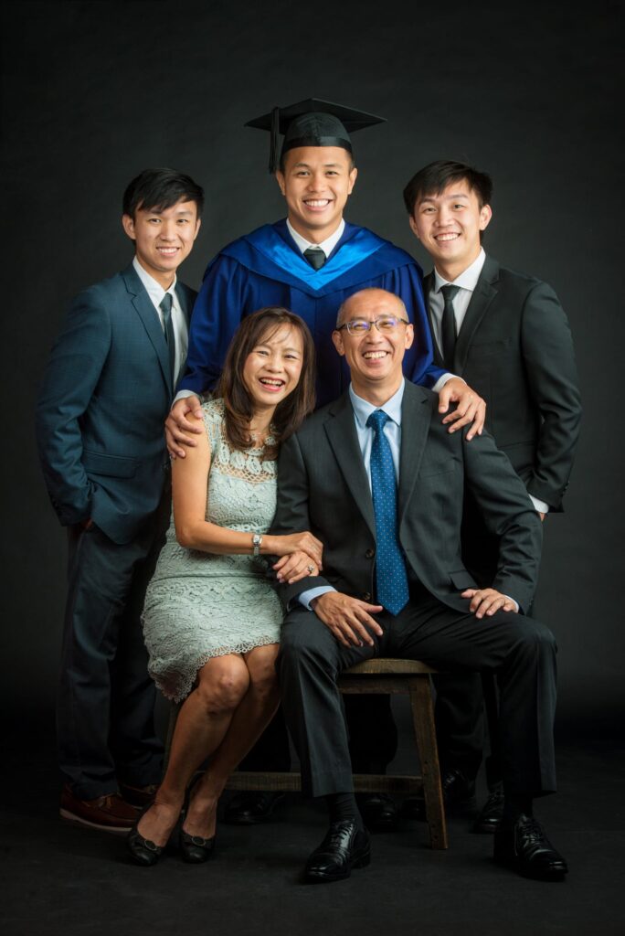 Book Singapore's Top Photo Studio For Graduation Photos