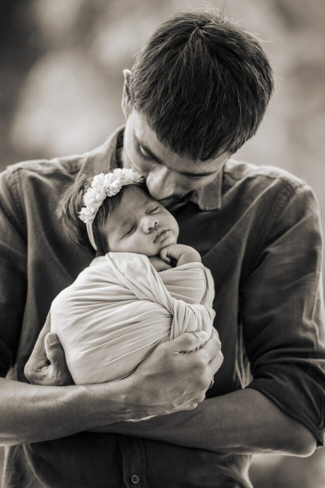 Black & White KandappuThivya_038