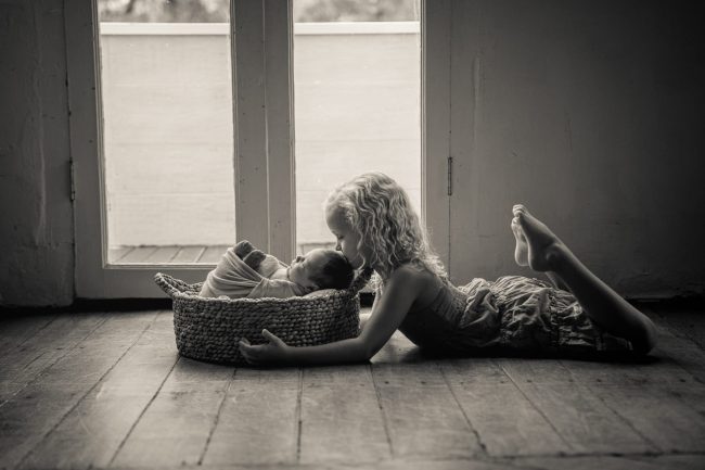 Professional Newborn Family Photoshoot, in Singapore, Best Studio Professional Newborn Family Photoshoot, in Singapore, Best Studio