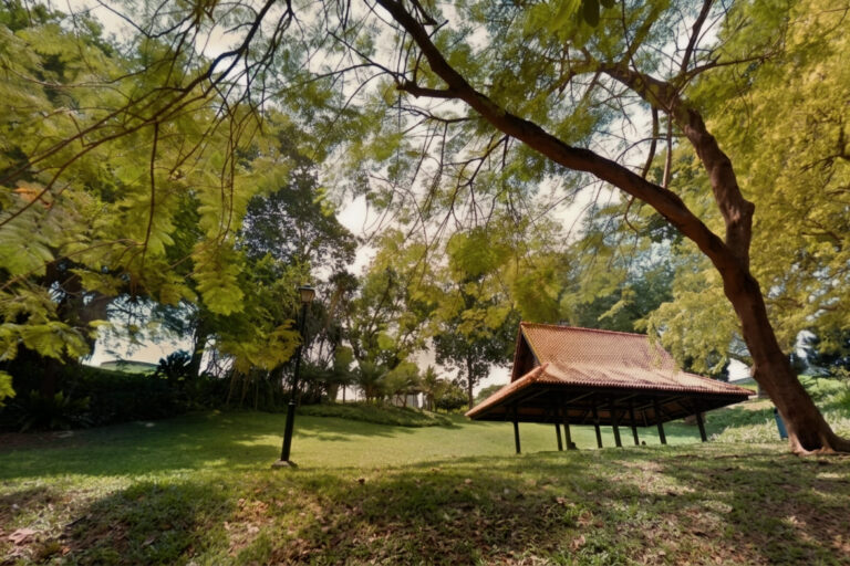 Keramat Iskandar Shah at Fort Canning Park